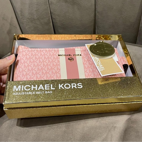 MICHAEL KORS Belt Bag MK Logo PINK Tone Fanny Bag Size (S/M) New In Gift Box 🎁 - Picture 7 of 10